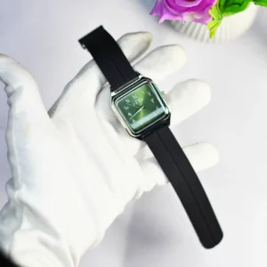 صبر Watch – সবুজ ডায়াল, কালো স্ট্র্যাপ